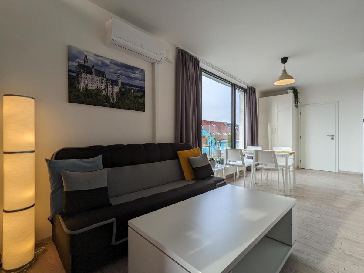 Cozy Apartment With Big Terrace In Central Prague - Karlin Praga Exterior foto